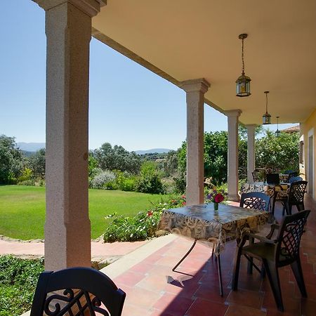 Apartamentos El Jardin Del Poeta Guijo de Granadilla Стая снимка